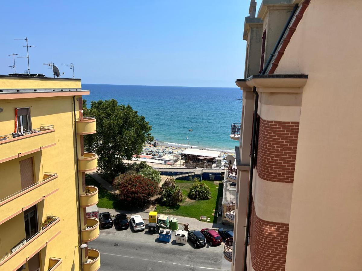 Don Pedro Beach House Σαβόνα Εξωτερικό φωτογραφία